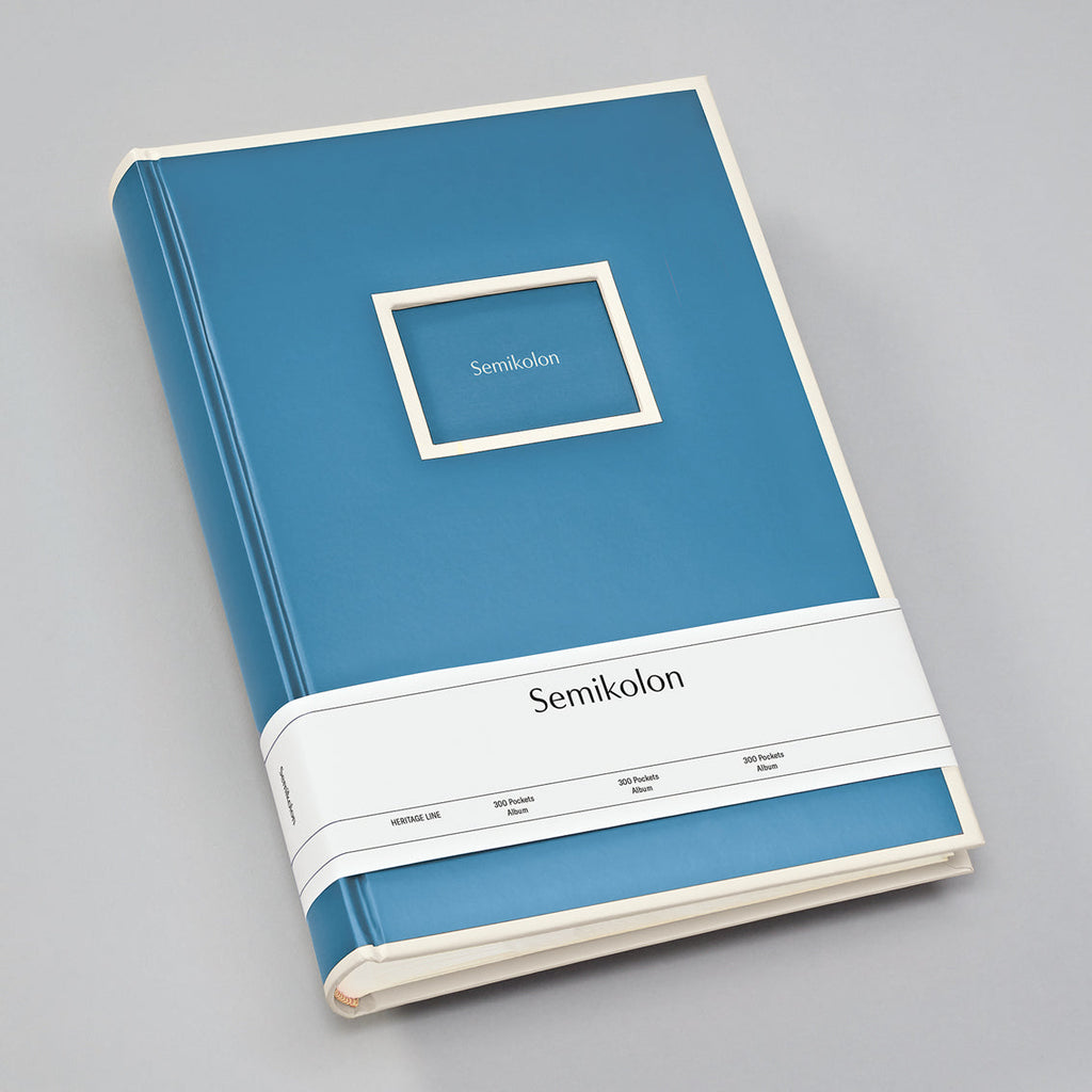 Photo Album with 300 Pockets