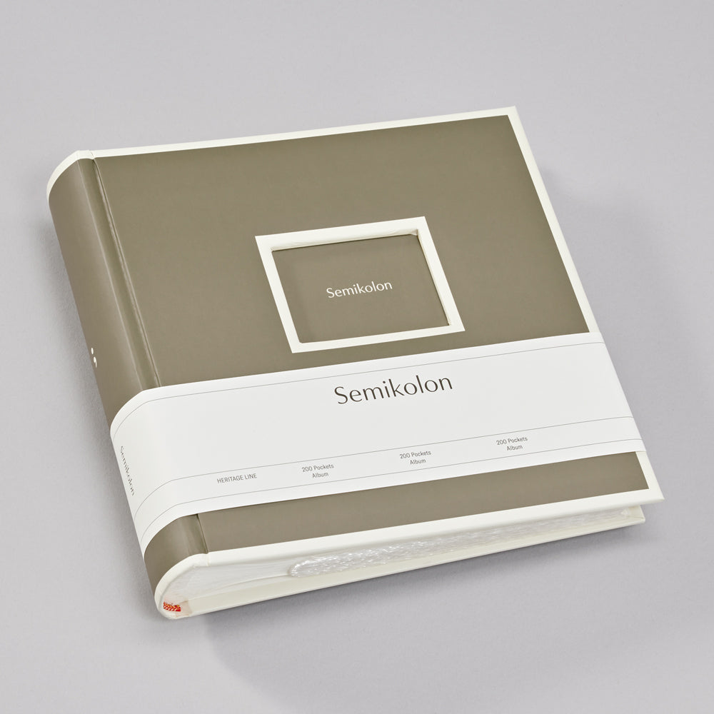 Photo Album with 200 Pockets